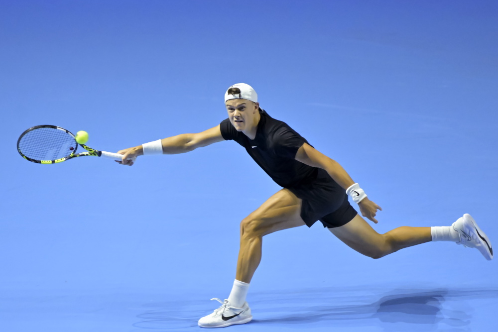 也展示了球 也展示了球